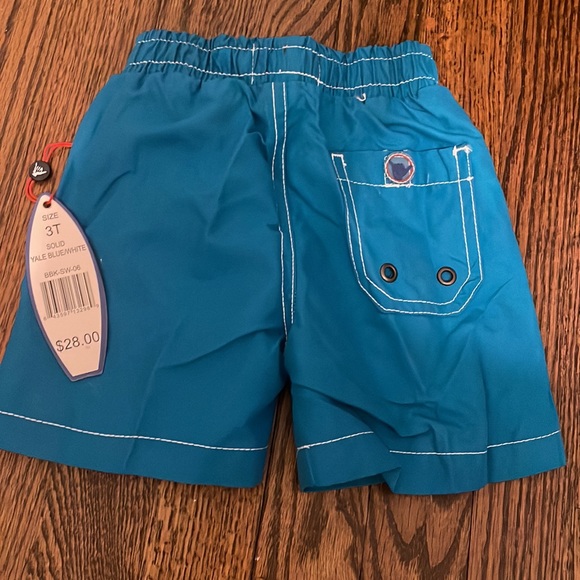 NWT! Toddler beach bro swim trunks - Picture 3 of 5